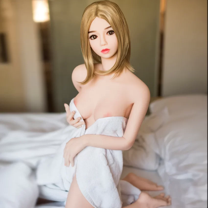 Moving Ass Sex Doll